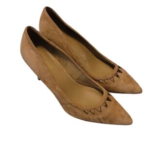 Nine West sz 9 tan suede leather cut out heels SH332